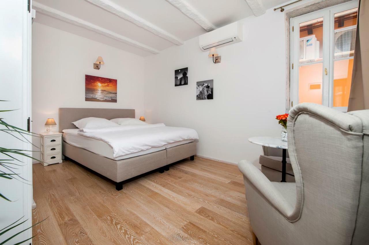 Casa Colloredo Free Parking Rovinj Bagian luar foto