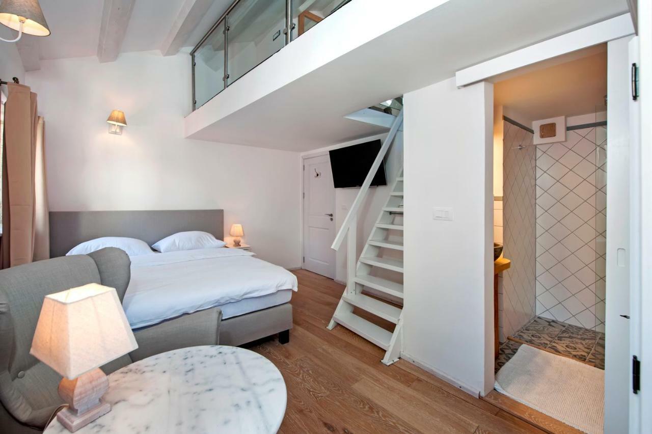 Casa Colloredo Free Parking Rovinj Bagian luar foto