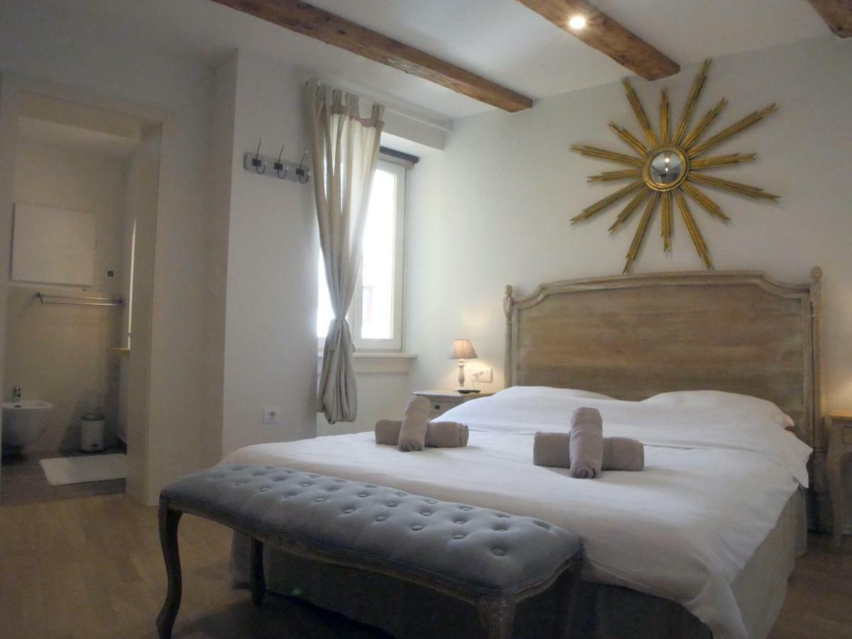 Casa Colloredo Free Parking Rovinj Bagian luar foto