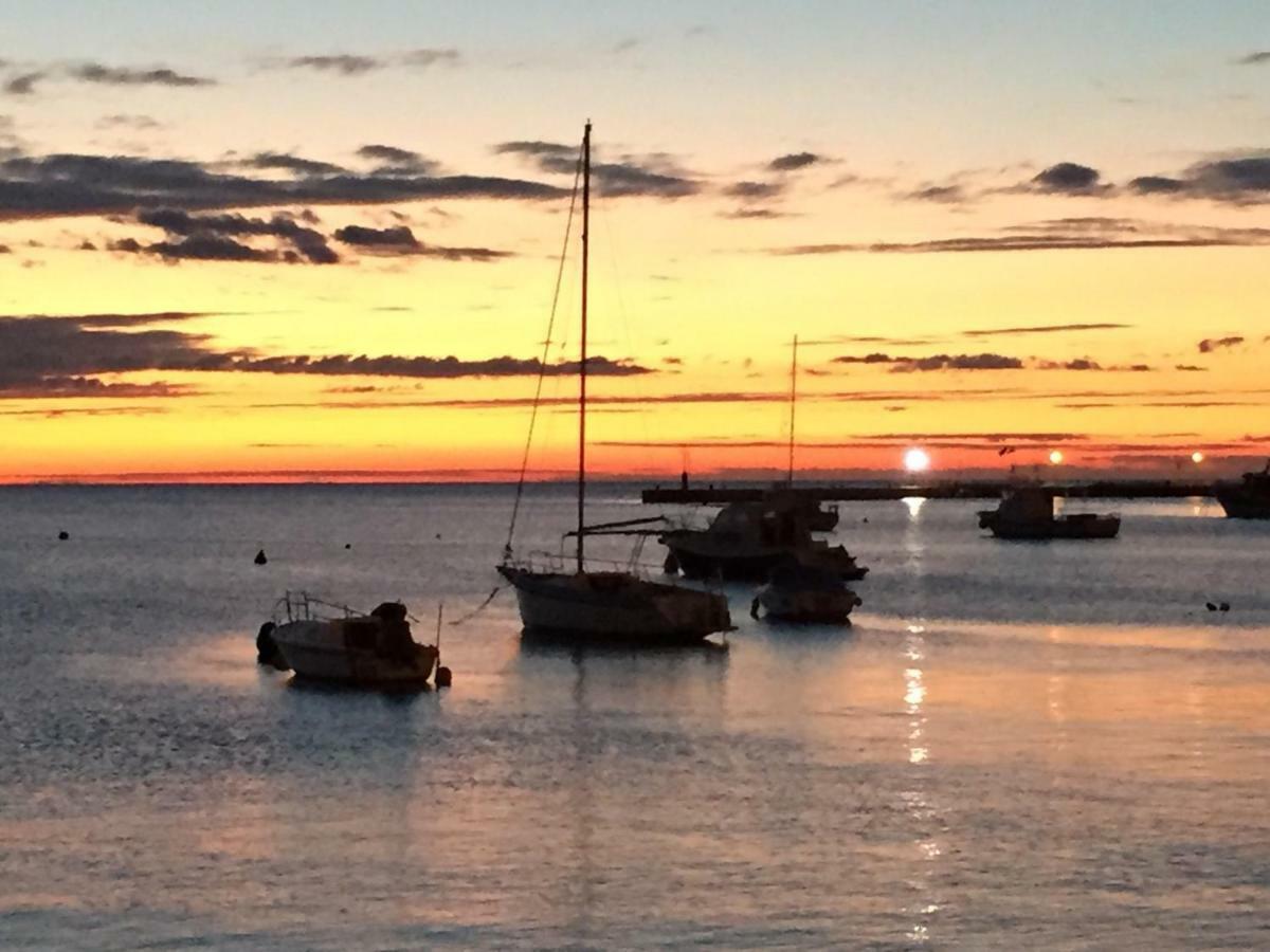 Casa Colloredo Free Parking Rovinj Bagian luar foto