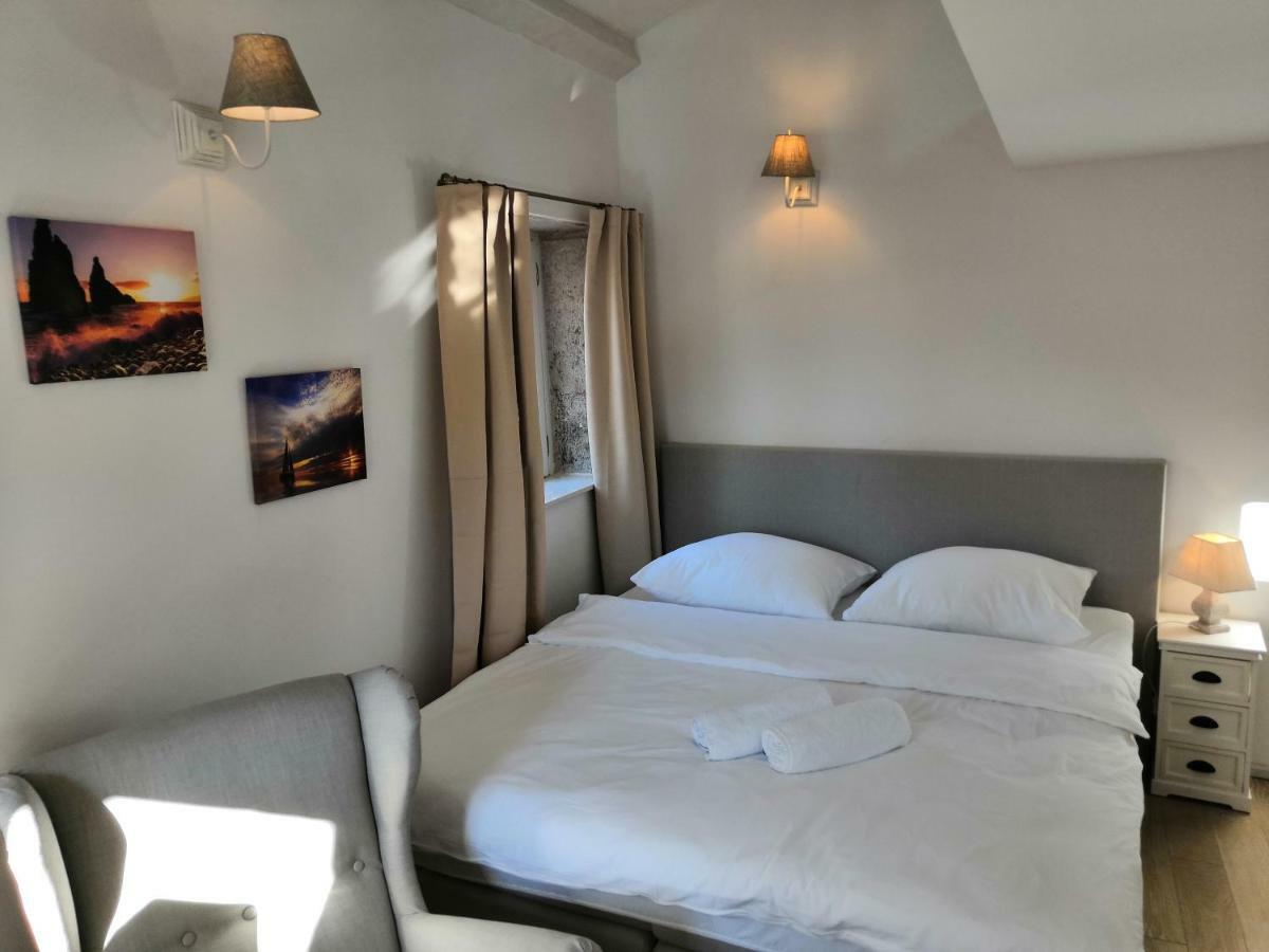 Casa Colloredo Free Parking Rovinj Bagian luar foto