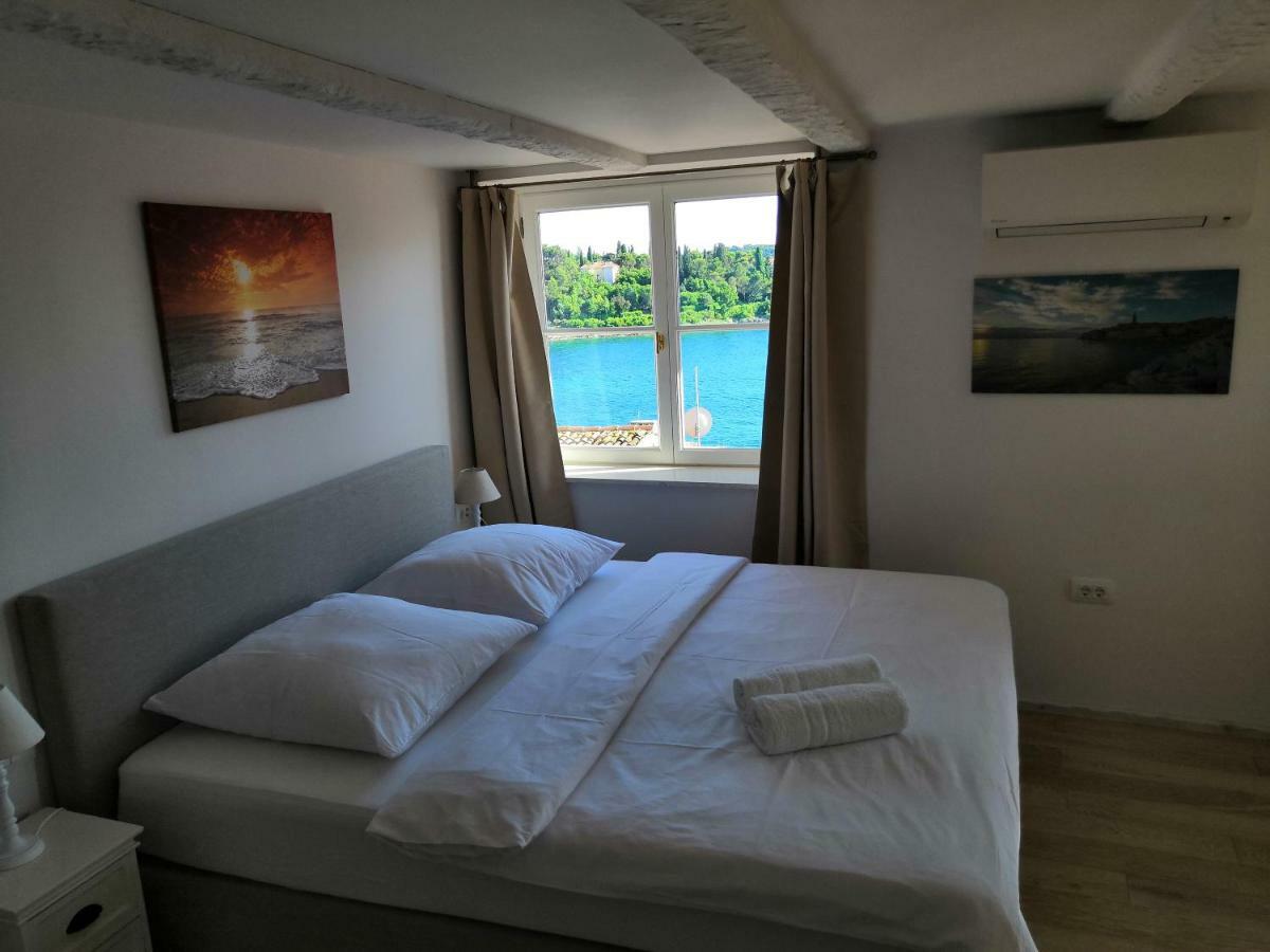 Casa Colloredo Free Parking Rovinj Bagian luar foto
